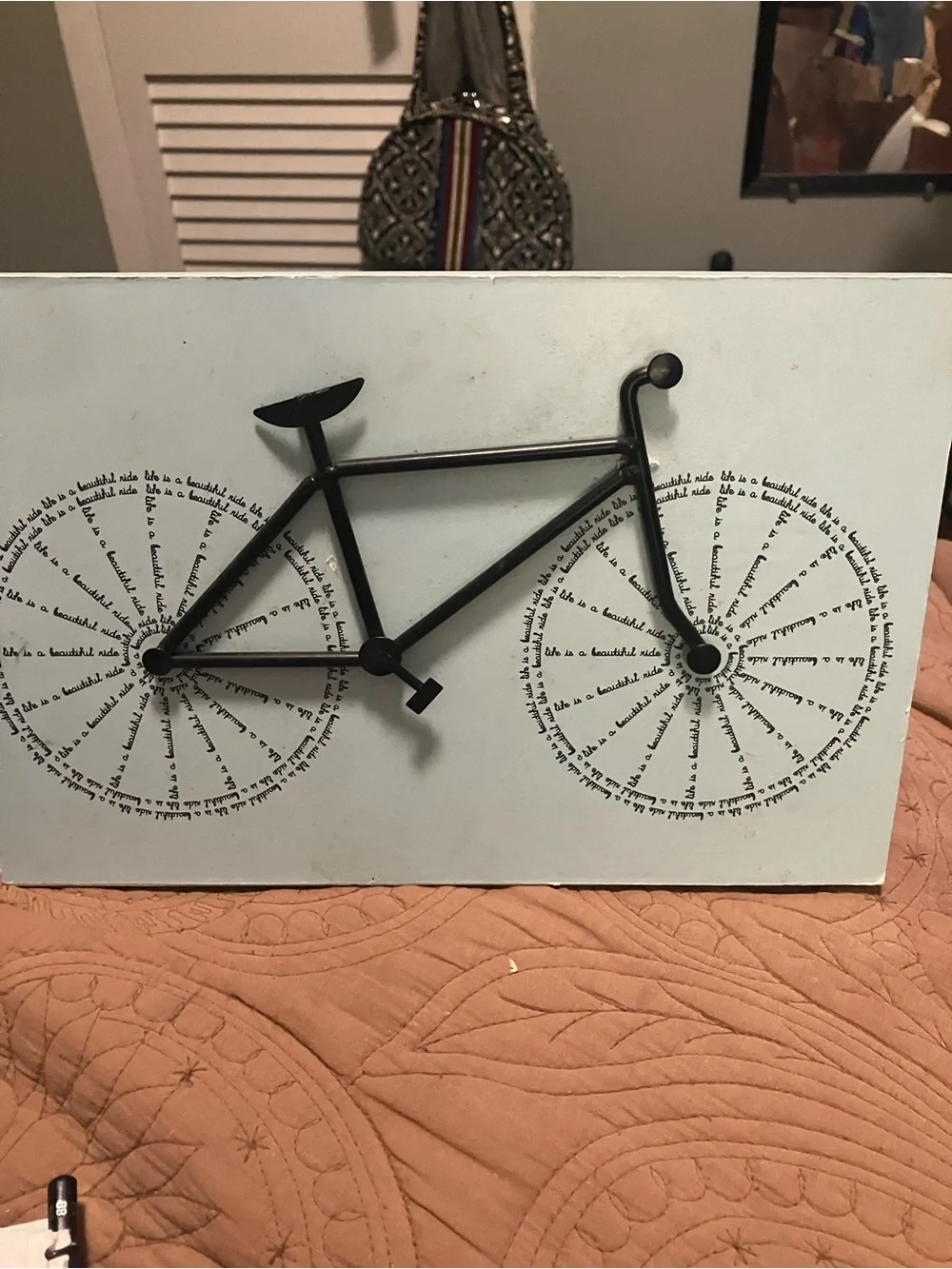 Black Metal Wall Art With a Minimalist Bicycle Silhouette